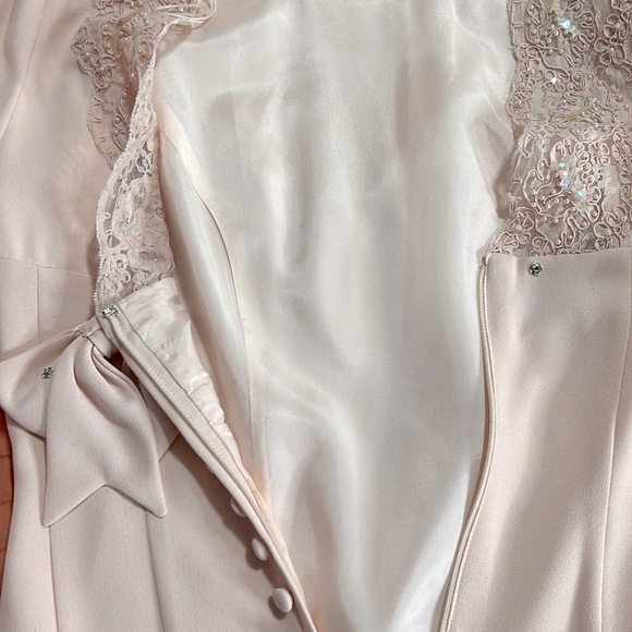 ✨Donna Morgan- Petite- Special Occasion Midi Dress Size 4 - Picture 9 of 10